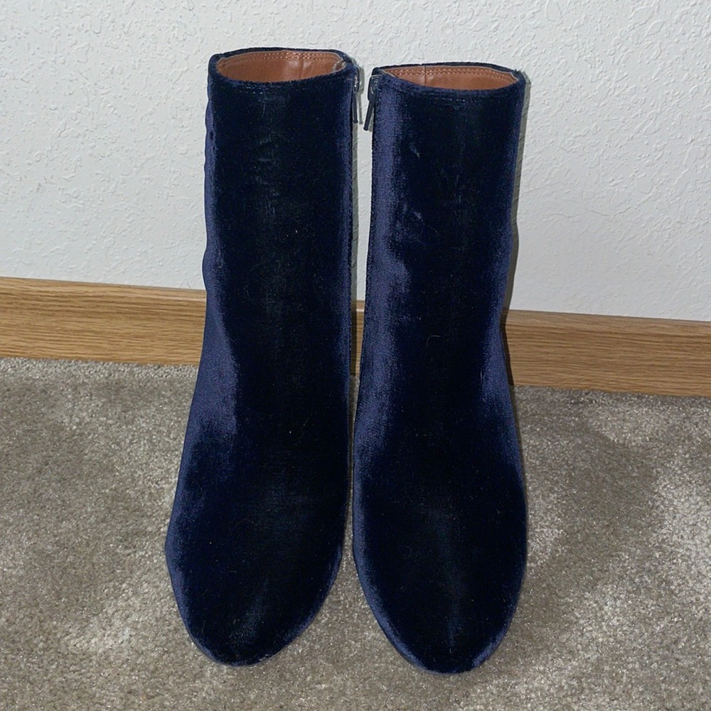 Lucky Brand Women's Wesson Ankle Boot - Midnight Blue Size Women’s 9.5M